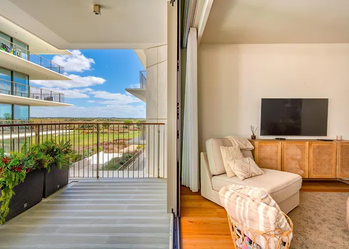 Cond Bayline - Faneca - Pool - Gym - - - By Bedzy