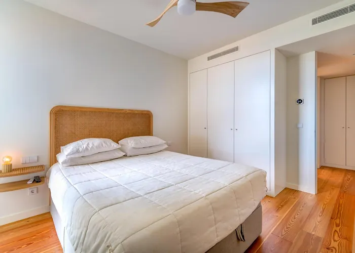 Cond Bayline - Faneca - Pool - Gym - - - By Bedzy アパート アルマカオ・デ・ペラ