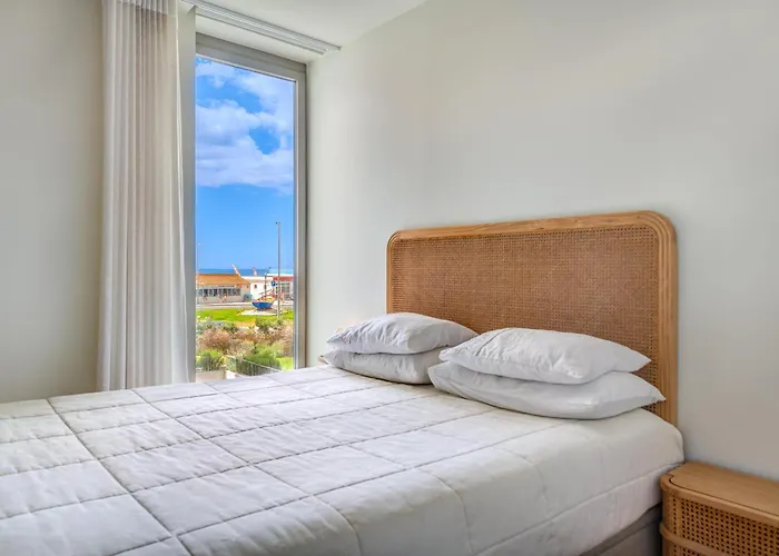 Cond Bayline - Faneca - Pool - Gym - - - By Bedzy アパート