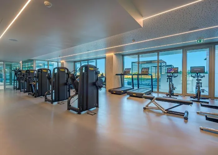 Cond Bayline - Faneca - Pool - Gym - - - By Bedzy Appartement *